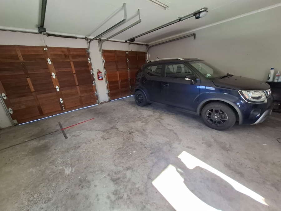 2 Bedroom Property for Sale in Heuwelsig Free State